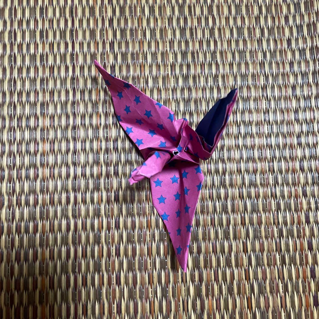 jdが足で作った折り鶴
