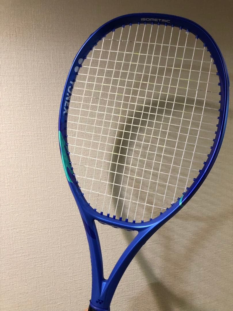硬式用ラケット　YONEX E ZONE100（G2）