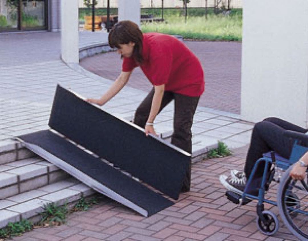 ポータブルスロープアルミ2折式 1.5mタイプ PVS150