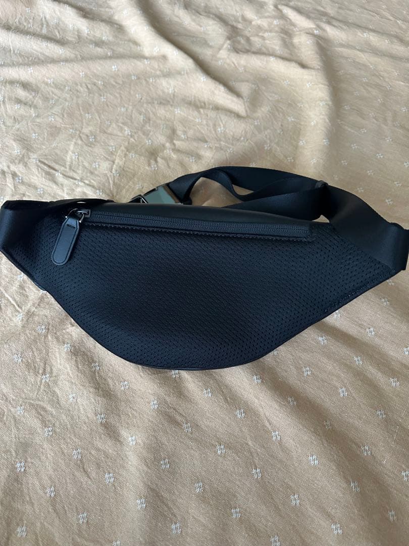 マイケルコース　メンズ　黒 ウエストポーチ