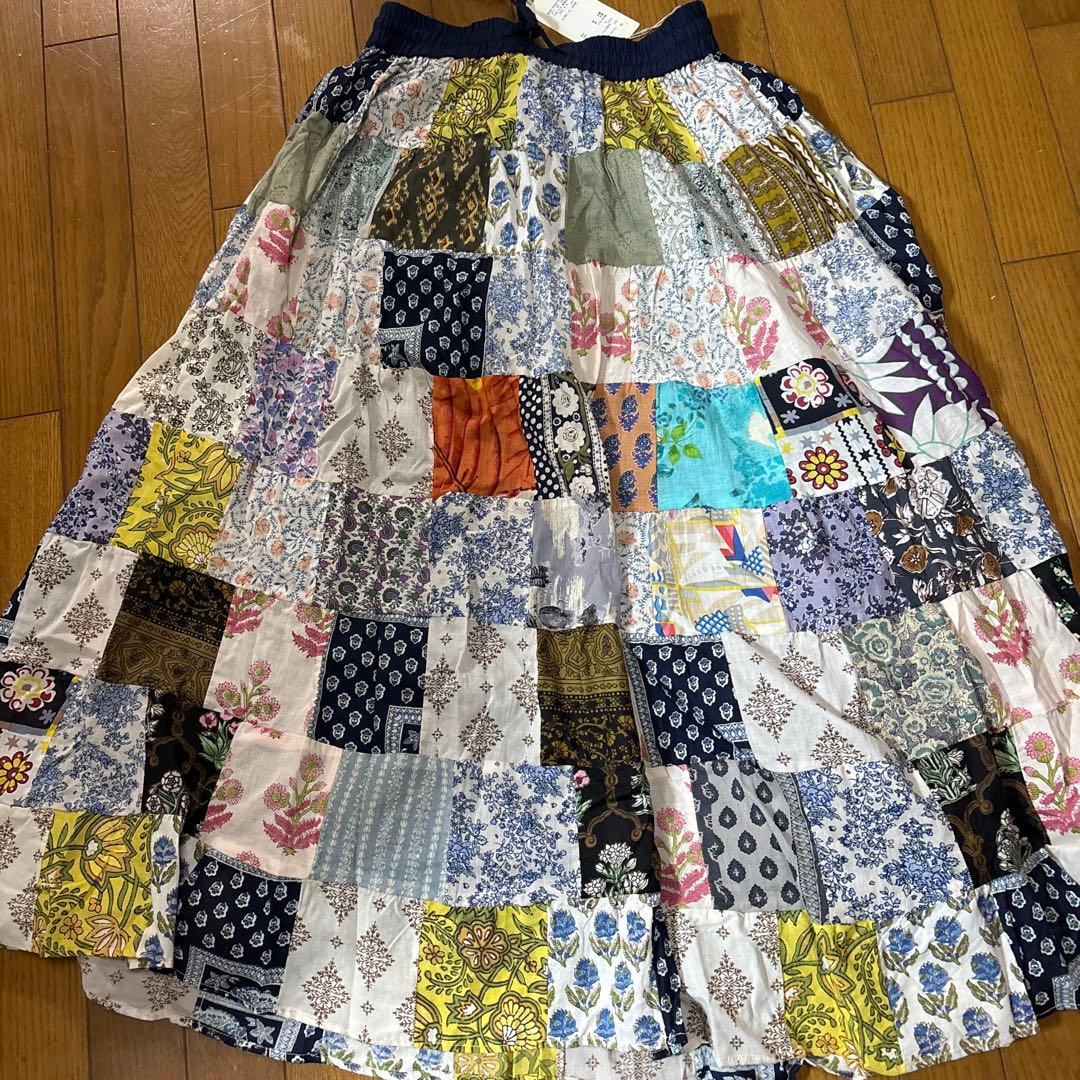 ネストローブ★パッチワークASSORTスカート