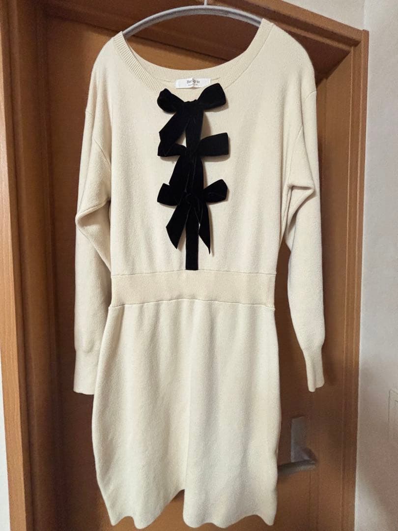 【美品】Herlipto Simone Knit Mini Dress