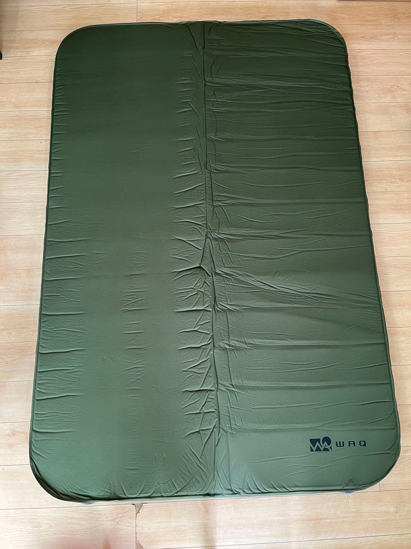 WAQ リラクシングキャンプマット 厚手 10cm インフレーターポンプ付き。