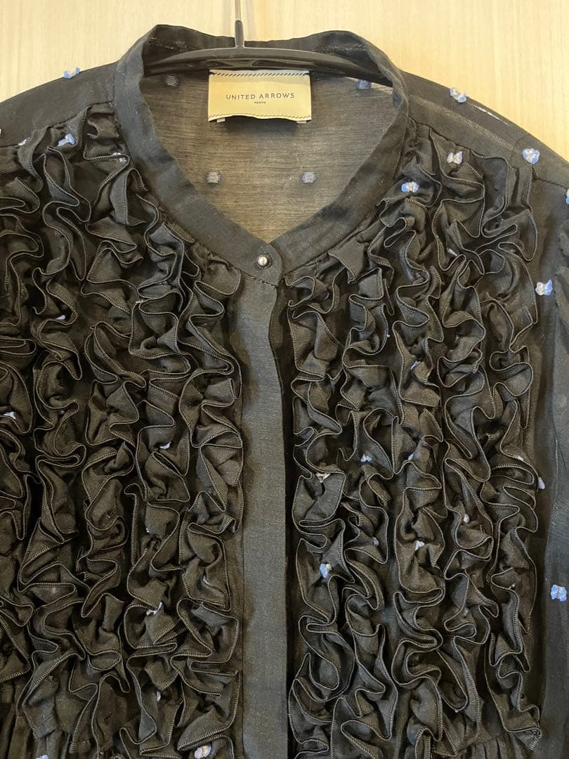 美品＊UNITED ARROWS　2トーン ドットジャガード ブラウス　黒