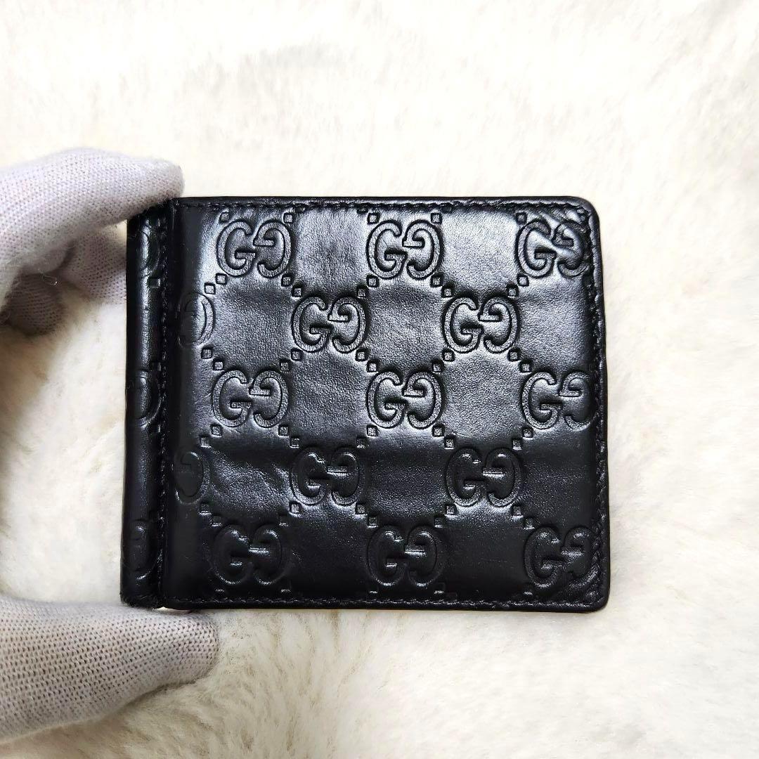 ✨極美品✨グッチ　マネークリップ　シマレザー　二つ折り　レザー　ブラック