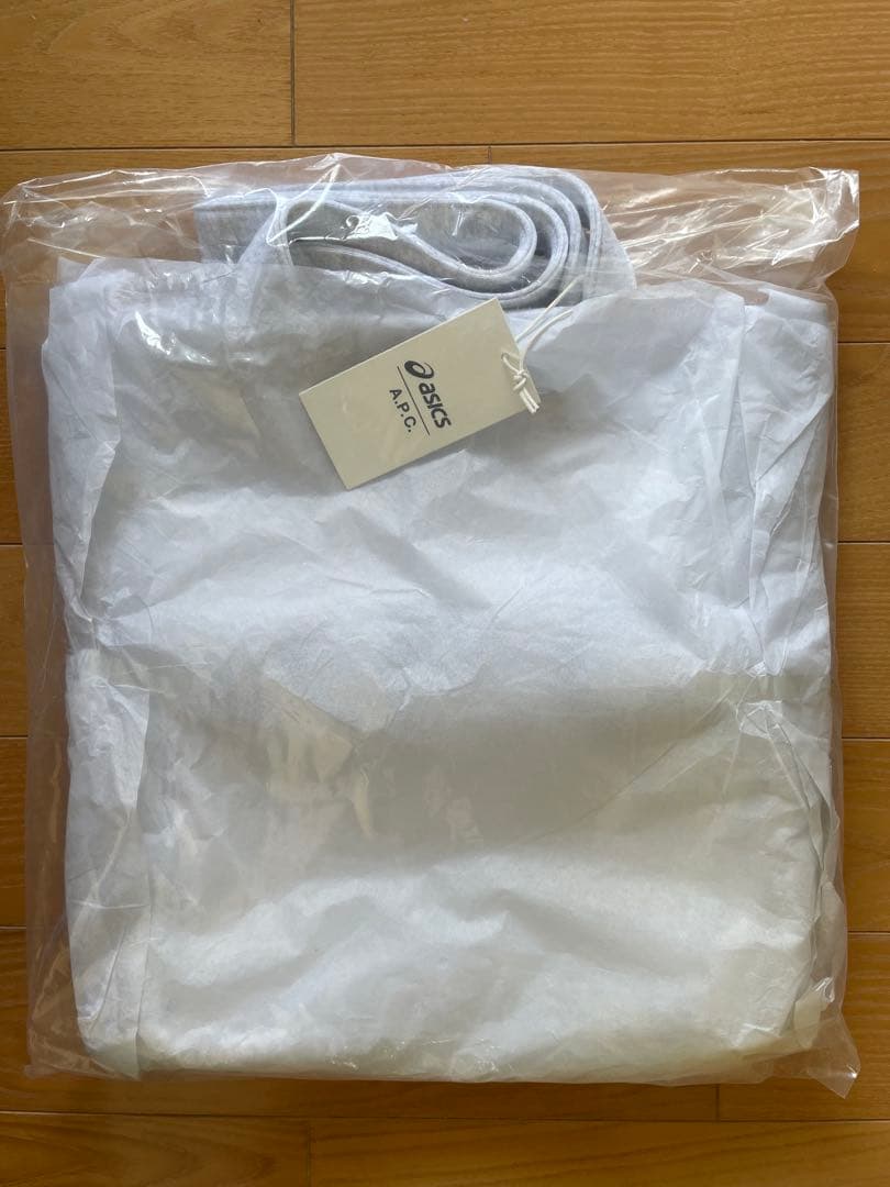 新品♡未使用　A.P.C.×asicsロゴ入りトートバッグ