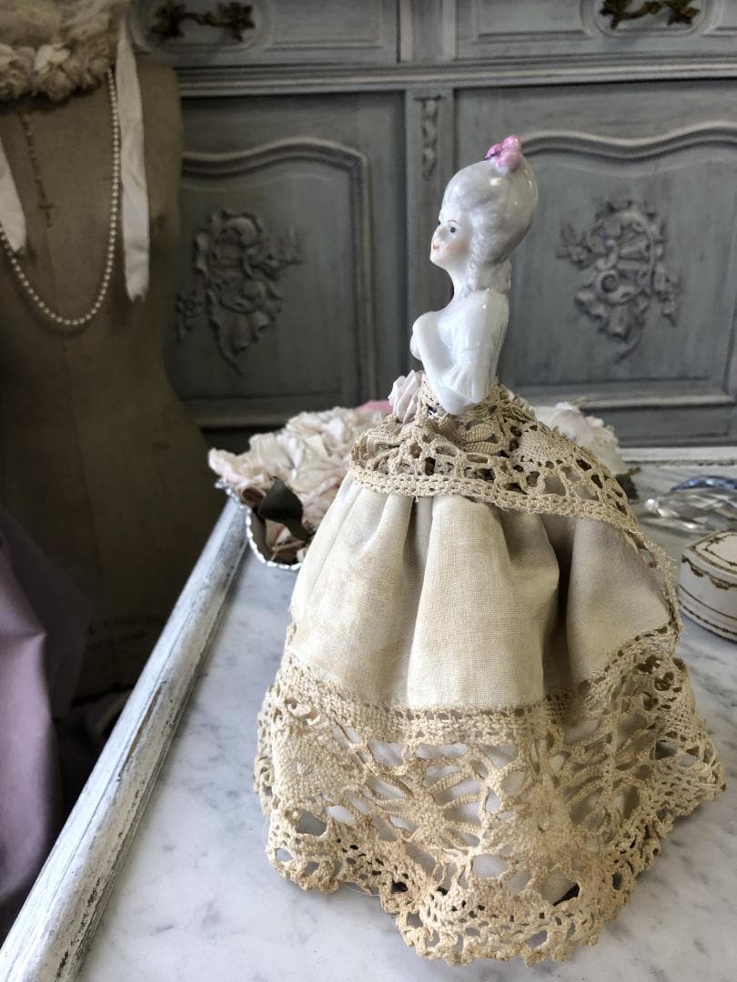 フランスアンティーク　ポーセリン　ドール