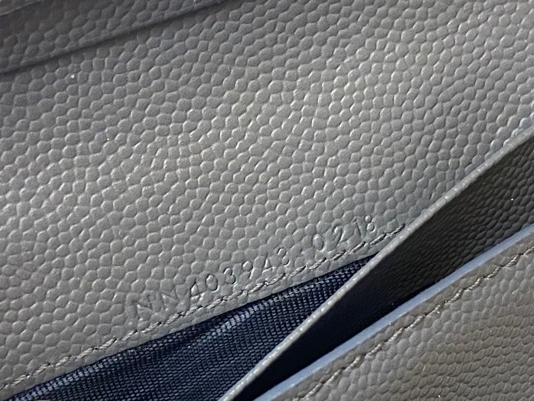 【美品】SAINT LAURENT 三つ折り財布 グレー