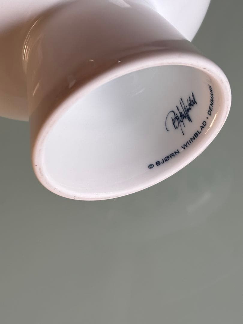 らーさんビヨンヴィンブラッドフラワーポット