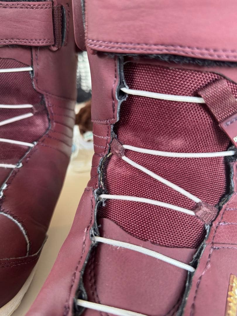 ディーラックス　26.5センチEMPYRE 21-22