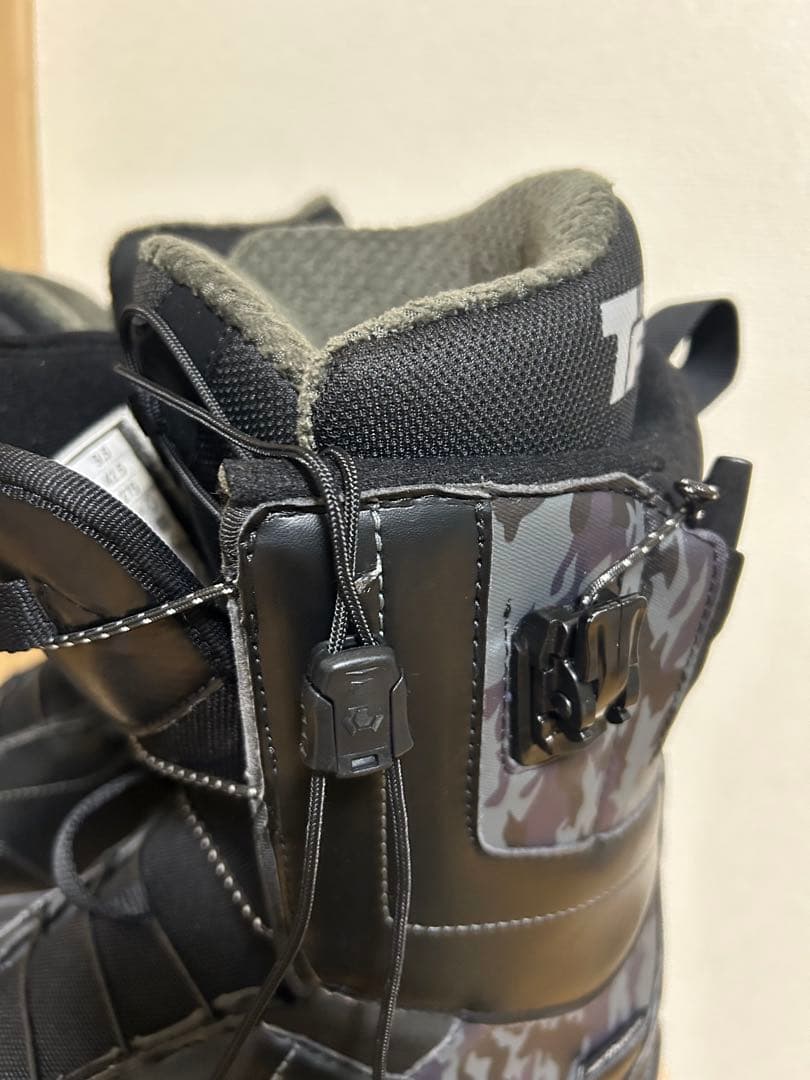 ノースウェーブ スノーボードブーツ 27.5 今季 美品 2025年購入