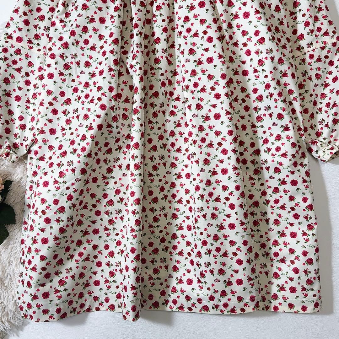 新品タグ付ꕥリトルサニーバイト 現行品 ローズレーヨンジャケット 花柄 大きめ