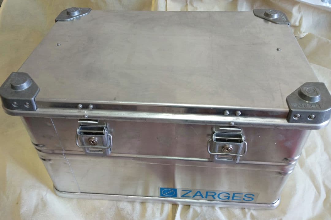値下げ◆ドイツ製ZERGES アルミ　コンテナ　ケース　超堅牢！◆手渡し可
