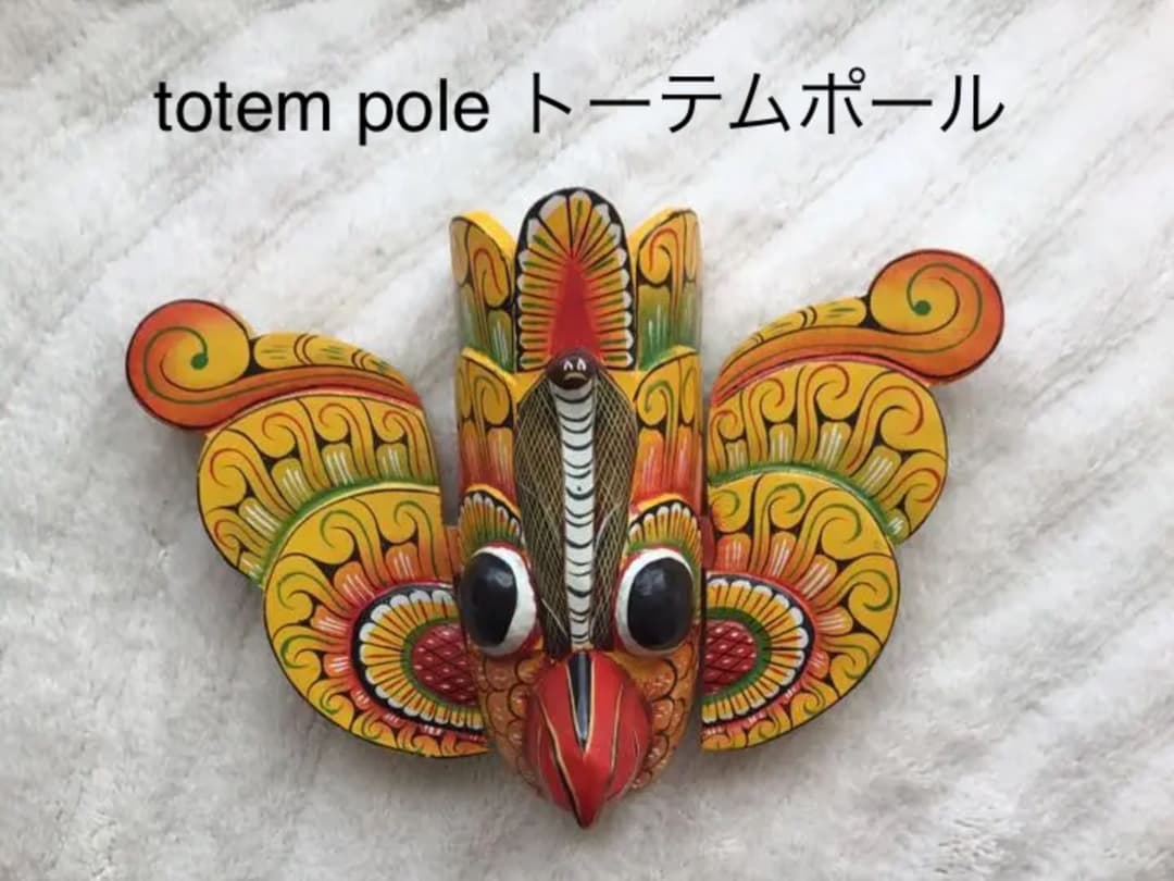 トーテムポール　木製　totem pole