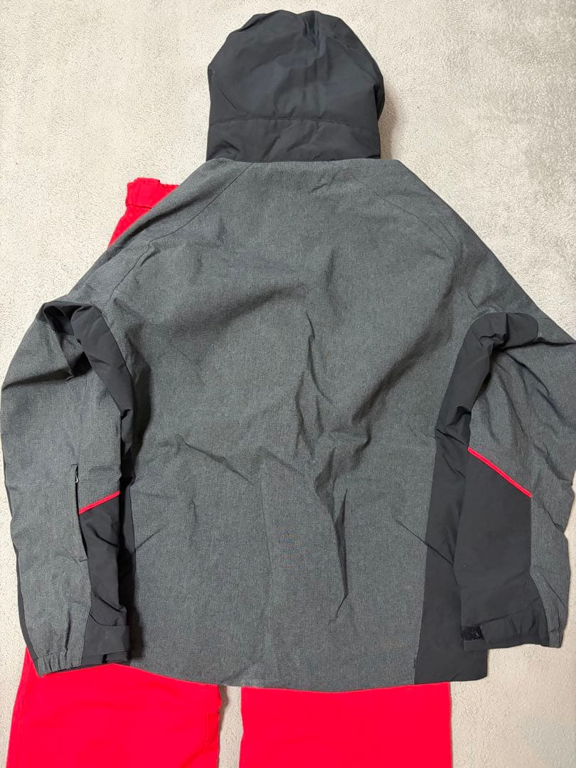 DESCENTE スノボーウェア 上下セット　サイズO DWMWJH70