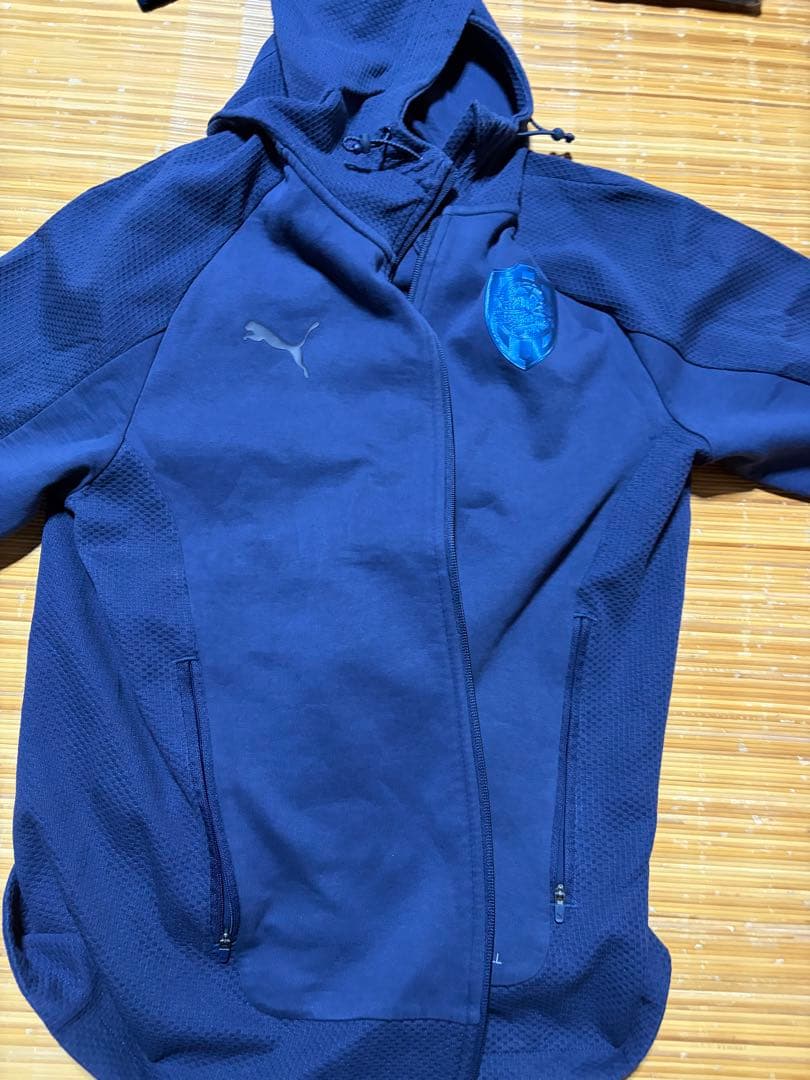 清水エスパルス　選手支給　移動用パーカー上