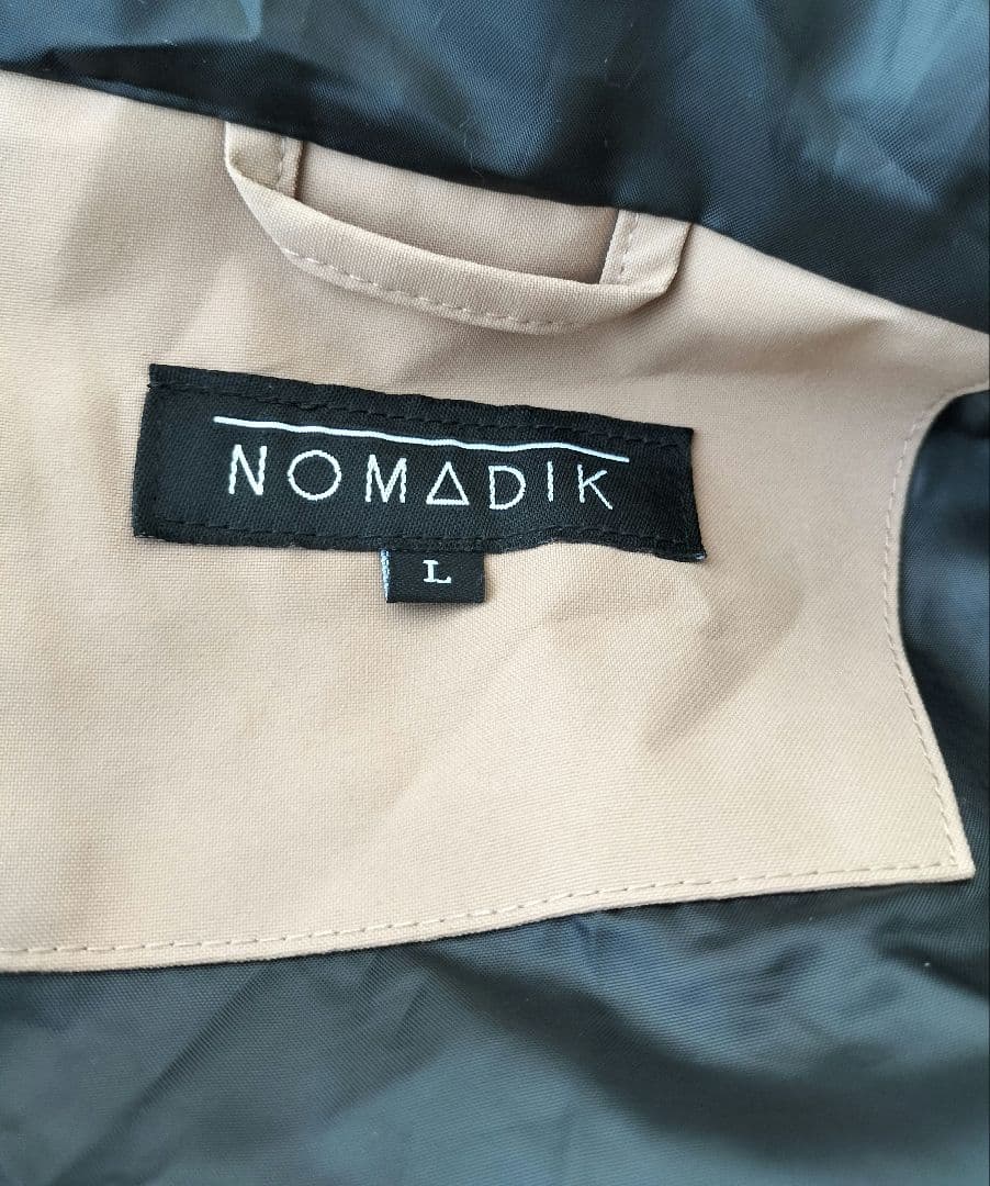 美品NOMADIKノマディック　L　スノーボードウェア 上下セット