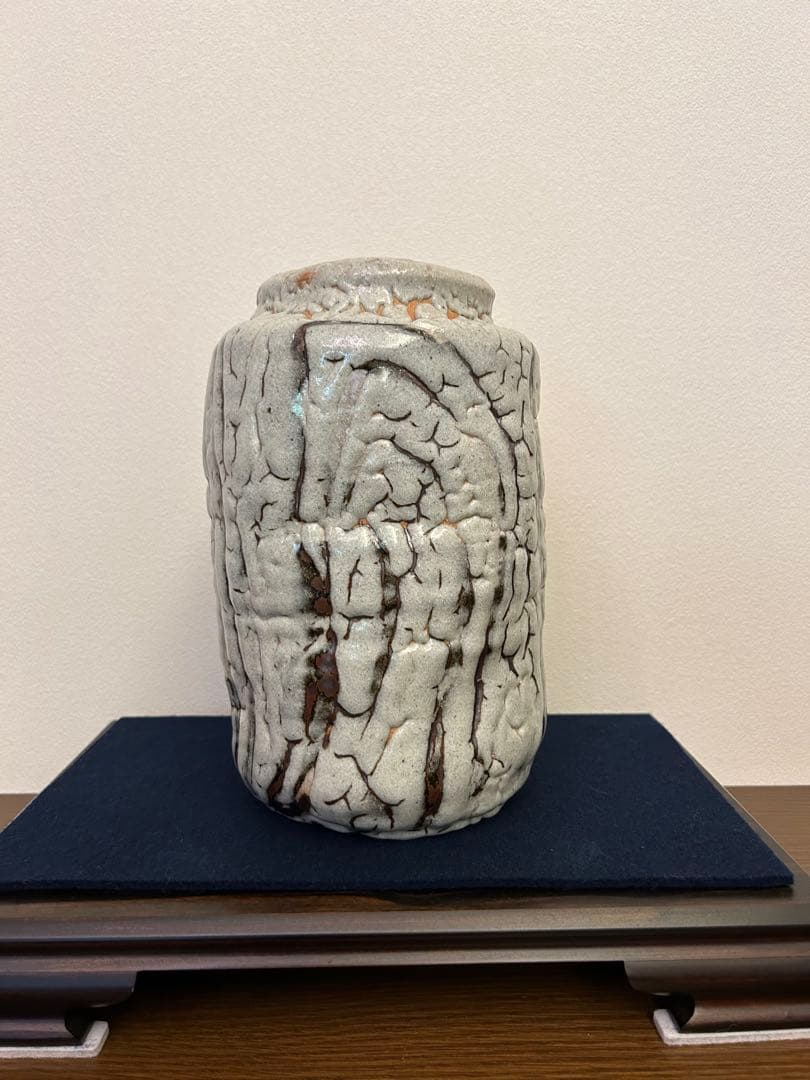 清水卯一作　蓬萊鉄斎波紋　壺