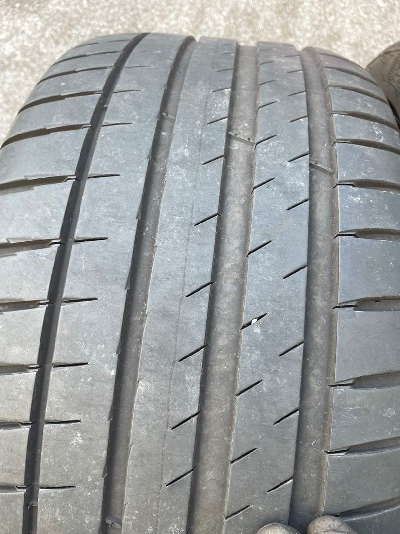 275/35R19 ミシュランパイロットスポーツ　2本