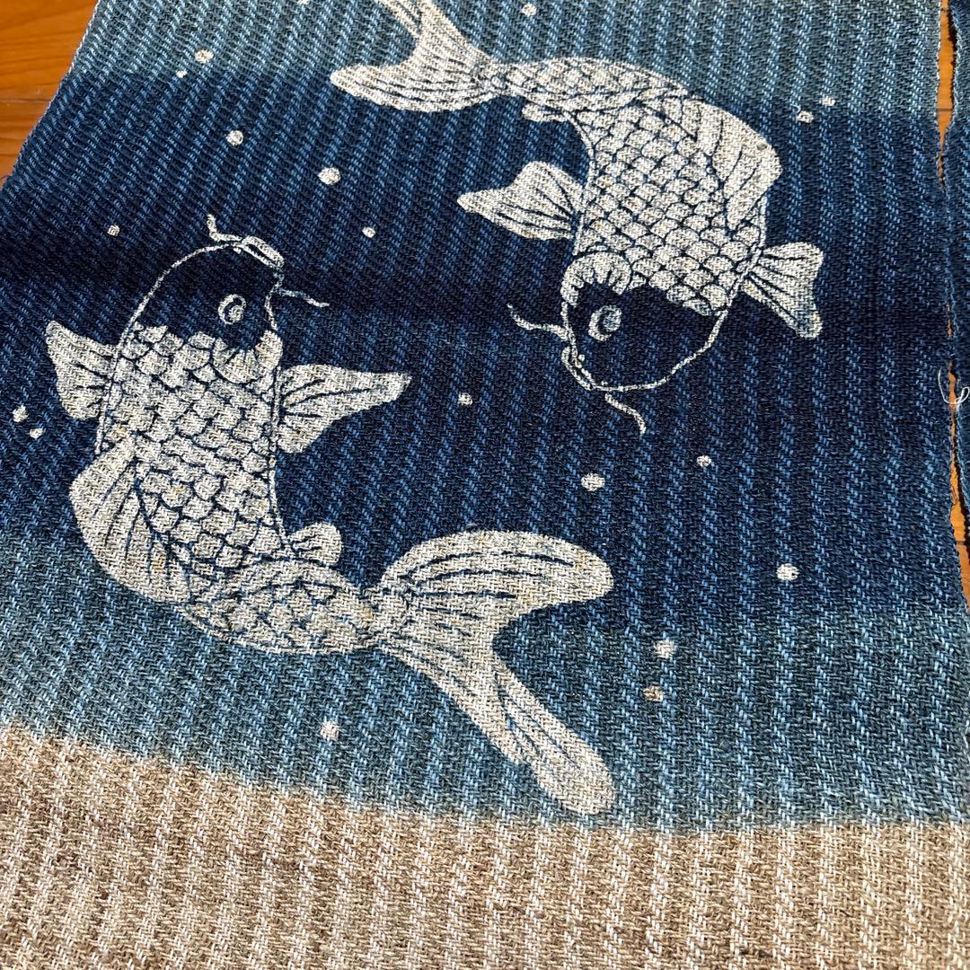琉球藍染のれん　麻　鯉柄