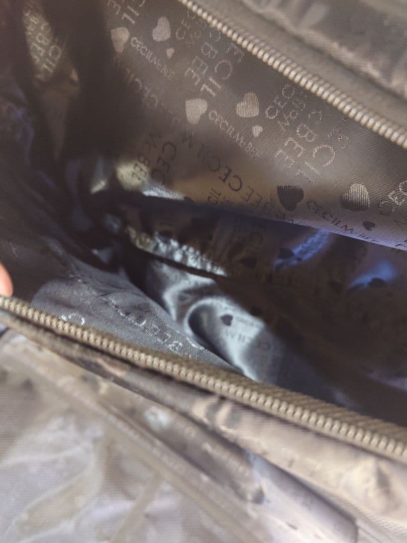 タグ付き未使用　セシルマクビー　キャリングケース　Lサイズ