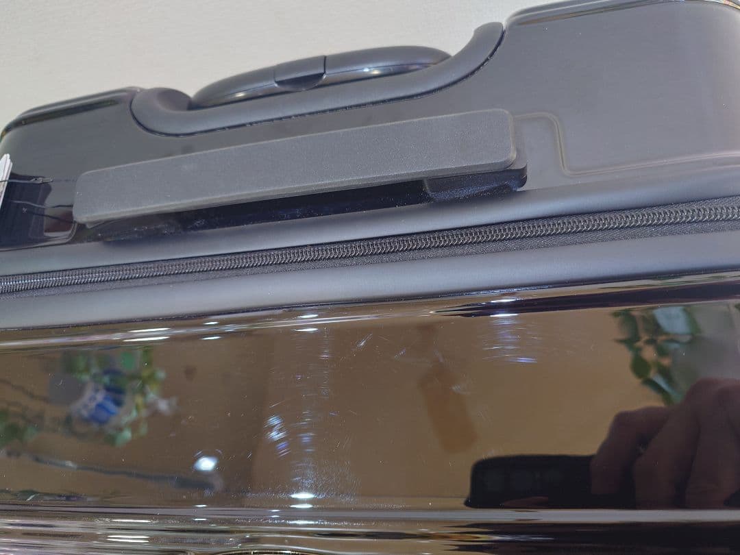 タグ付き未使用　セシルマクビー　キャリングケース　Lサイズ