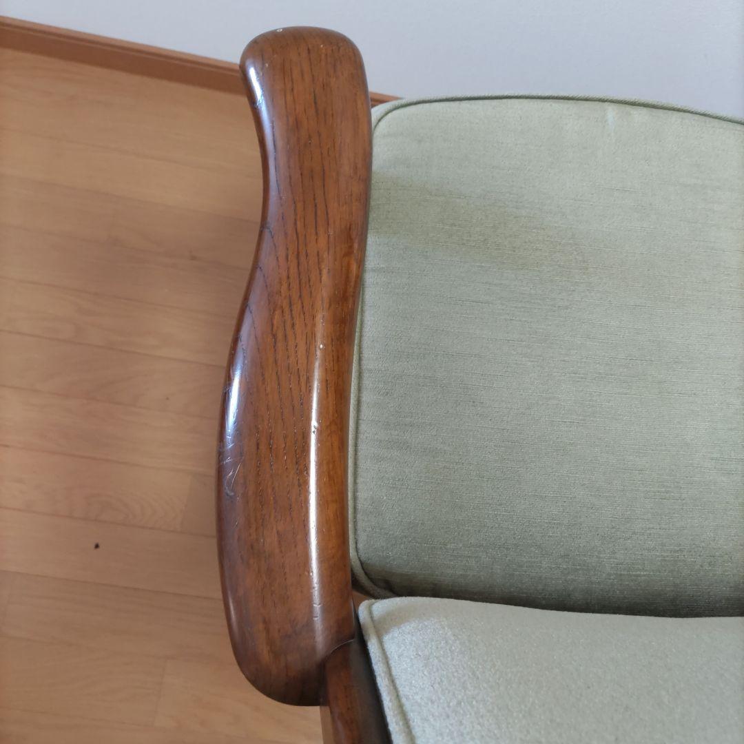 オリーブグリーン デスクチェア 回転式