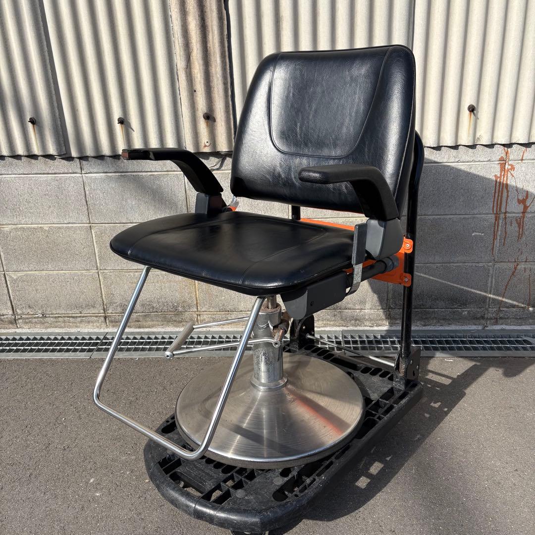 タカラベルモント スタイリングチェア サロン アーム割れあり