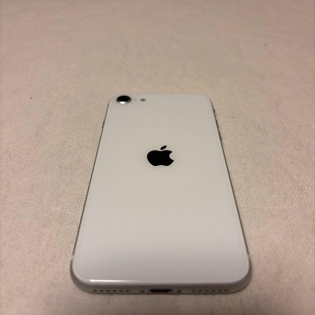 faniさん専用　iPhone SE2 128GB美品 箱あり付属品は全て未使用
