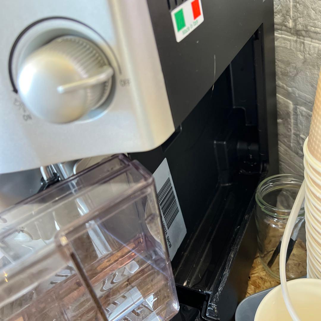 デロンギ マグニフィカ エスプレッソマシン ESAM1200J