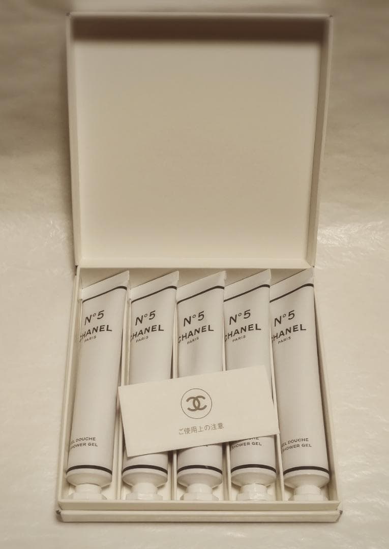 4Set 限定 CHANEL N°5 ザ シャワー ジェル 他