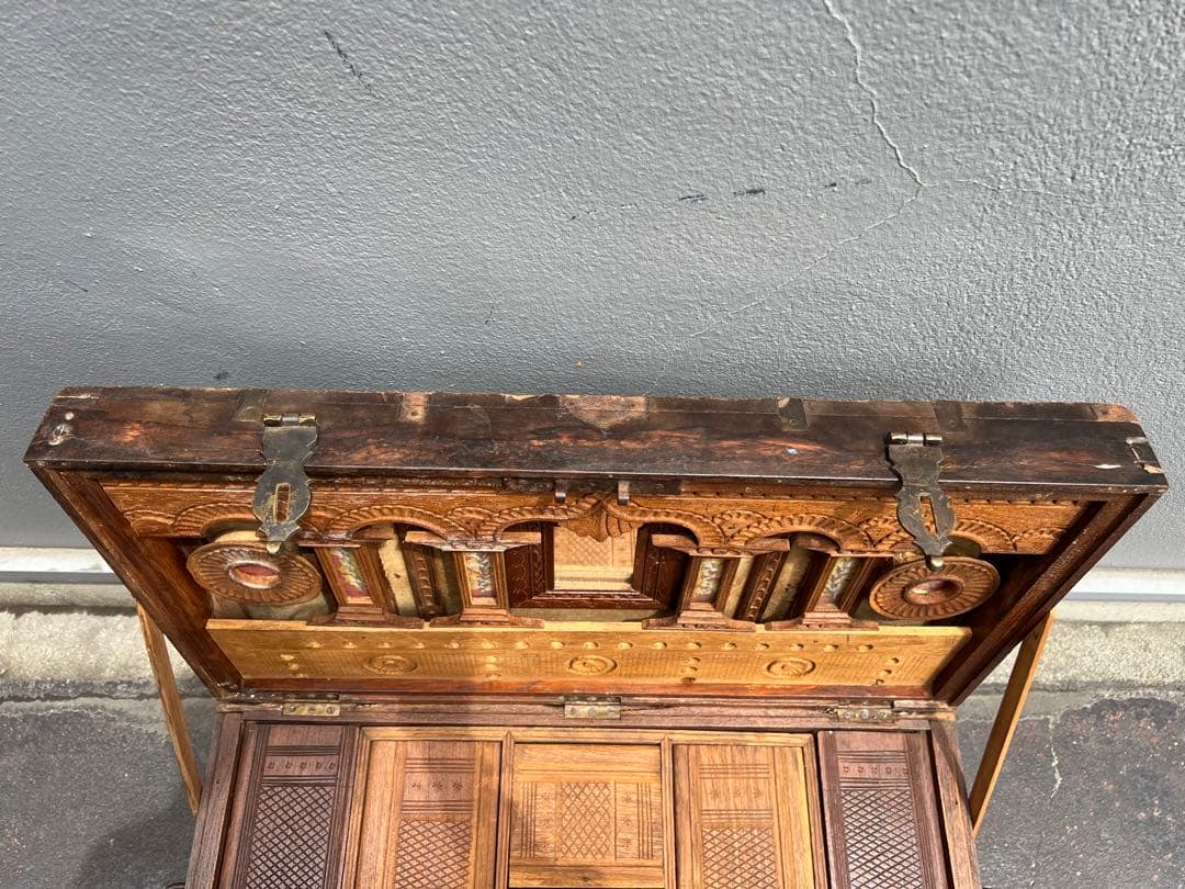 アンティーク Mandalay Box マンダレーボックス　金属装飾