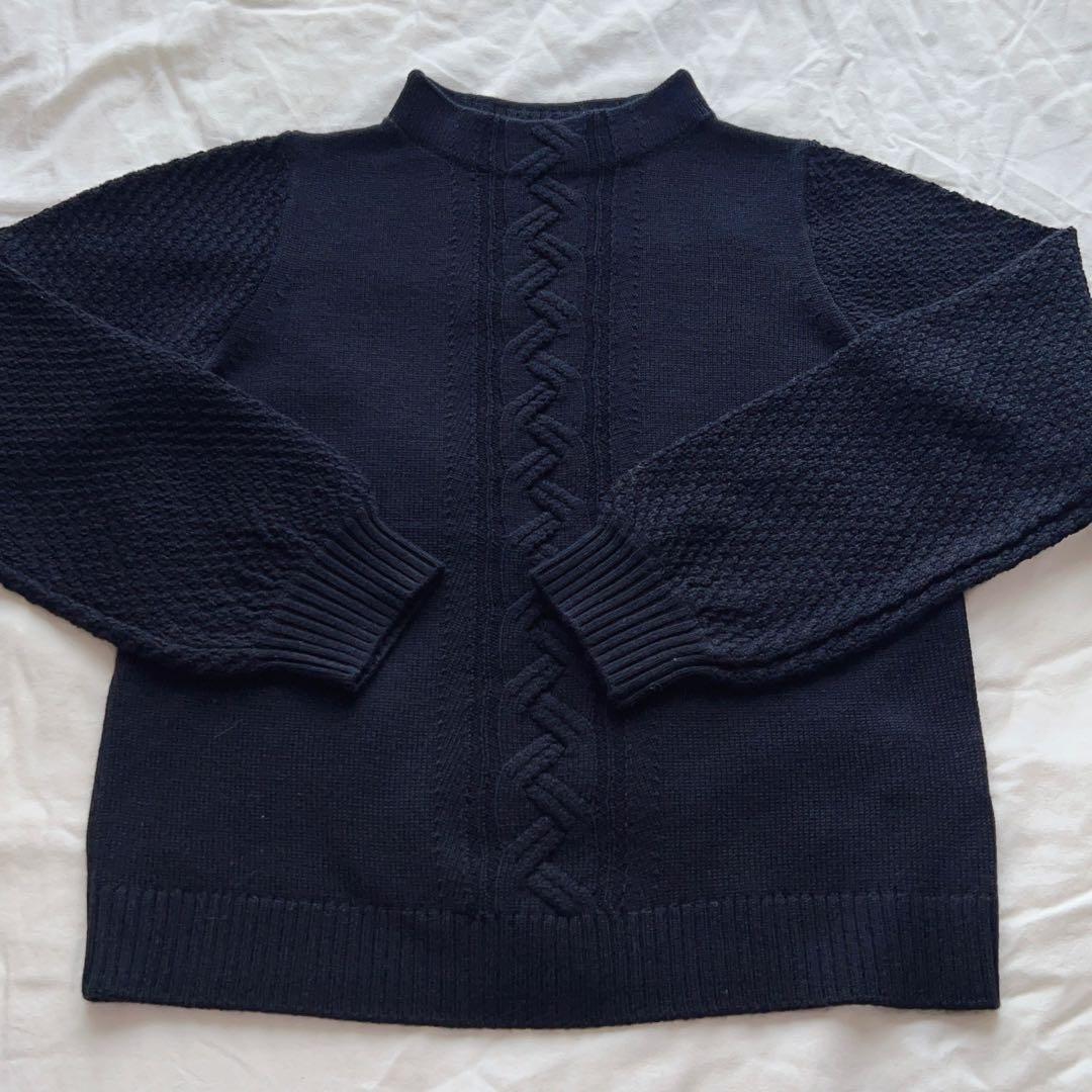 アマカ　ウォッシャブルウールケーブルニット