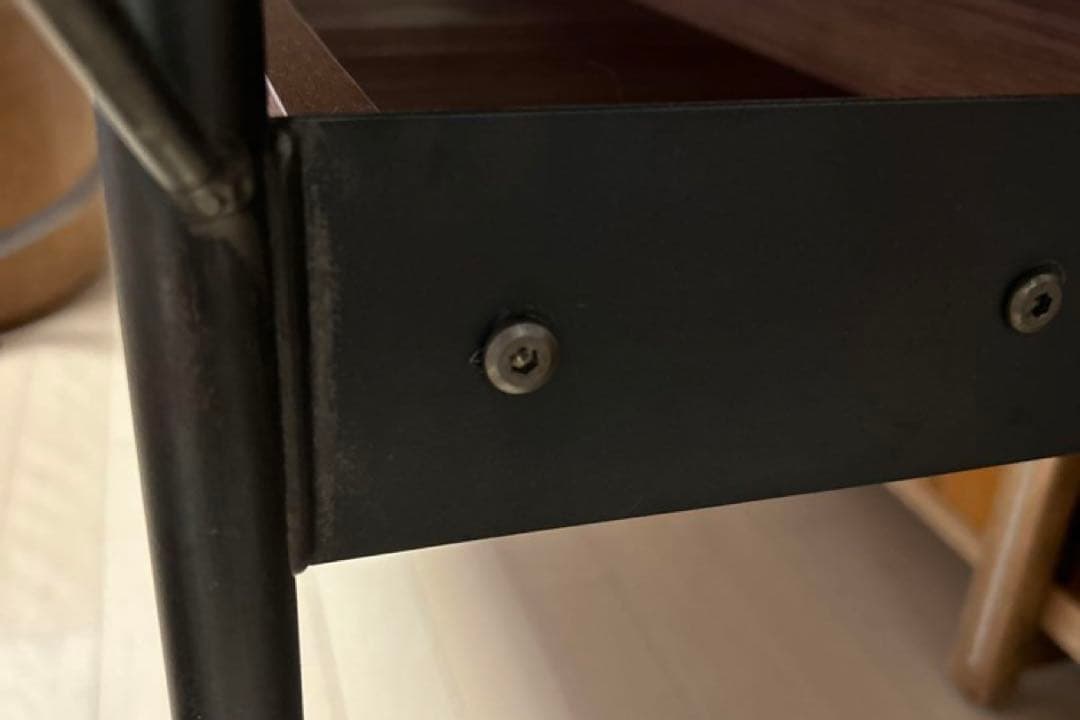 アデペシュ ウォームLDテーブル