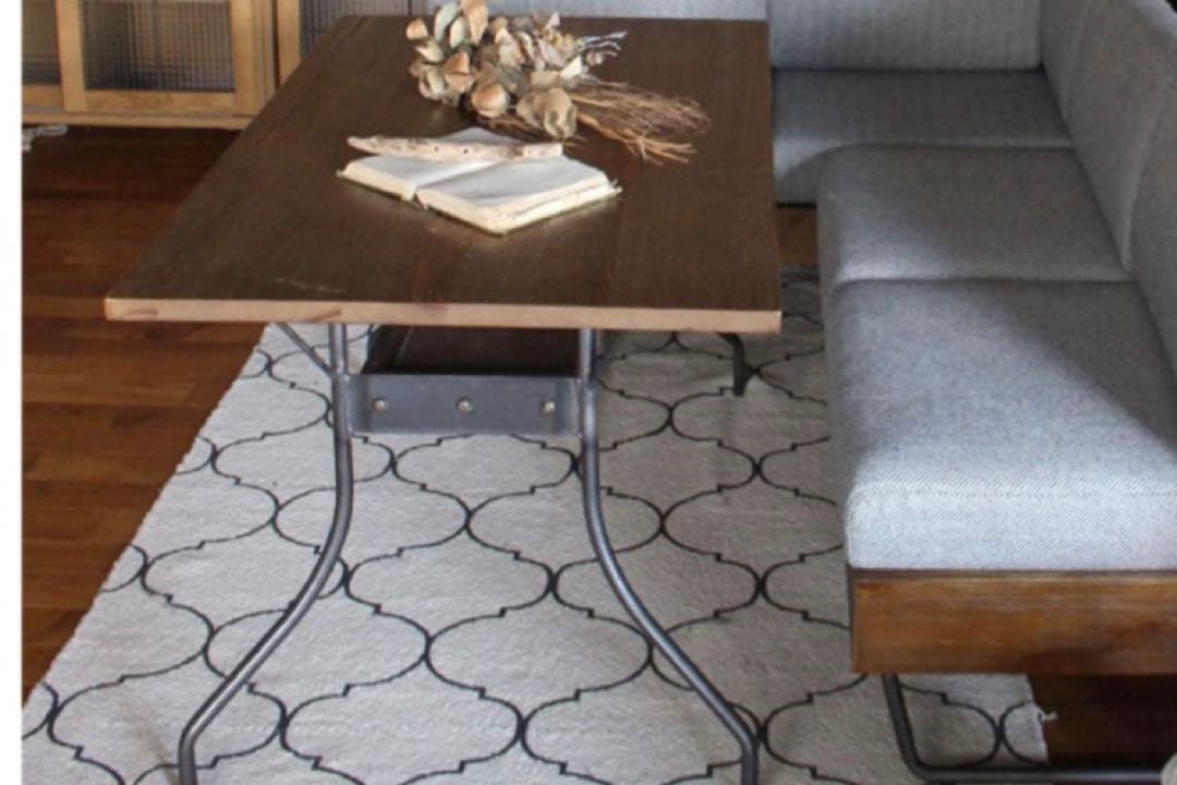 アデペシュ ウォームLDテーブル