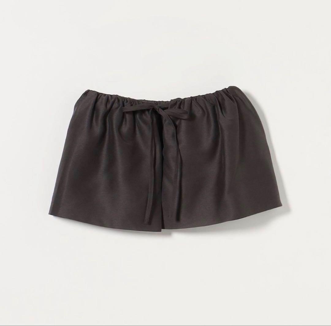 ほぼ新品AMOMENTO SHIRRING ORGANZA BELT SKIRT