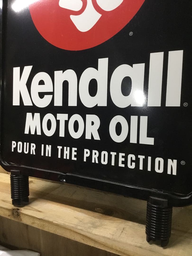 激レア‼️1980年代のKendallロゴ入り看板‼️