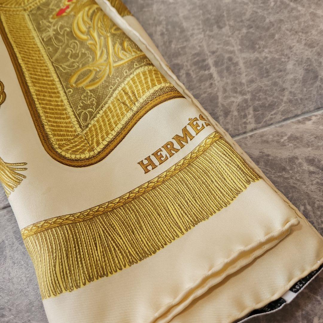 eclat HERMÈS カレ90エレガントスカーフ