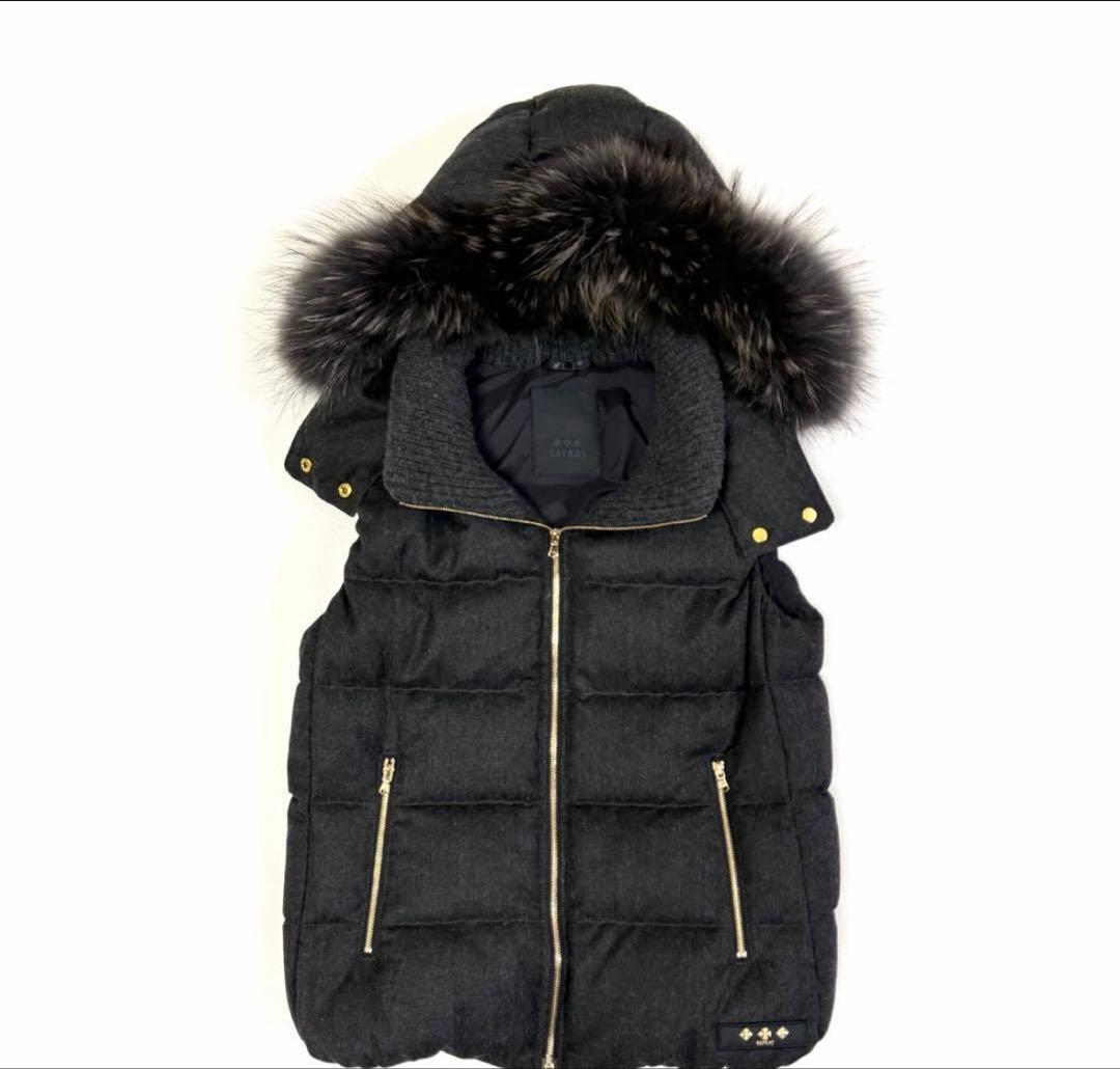 TATRASダウンベスト ファー付き