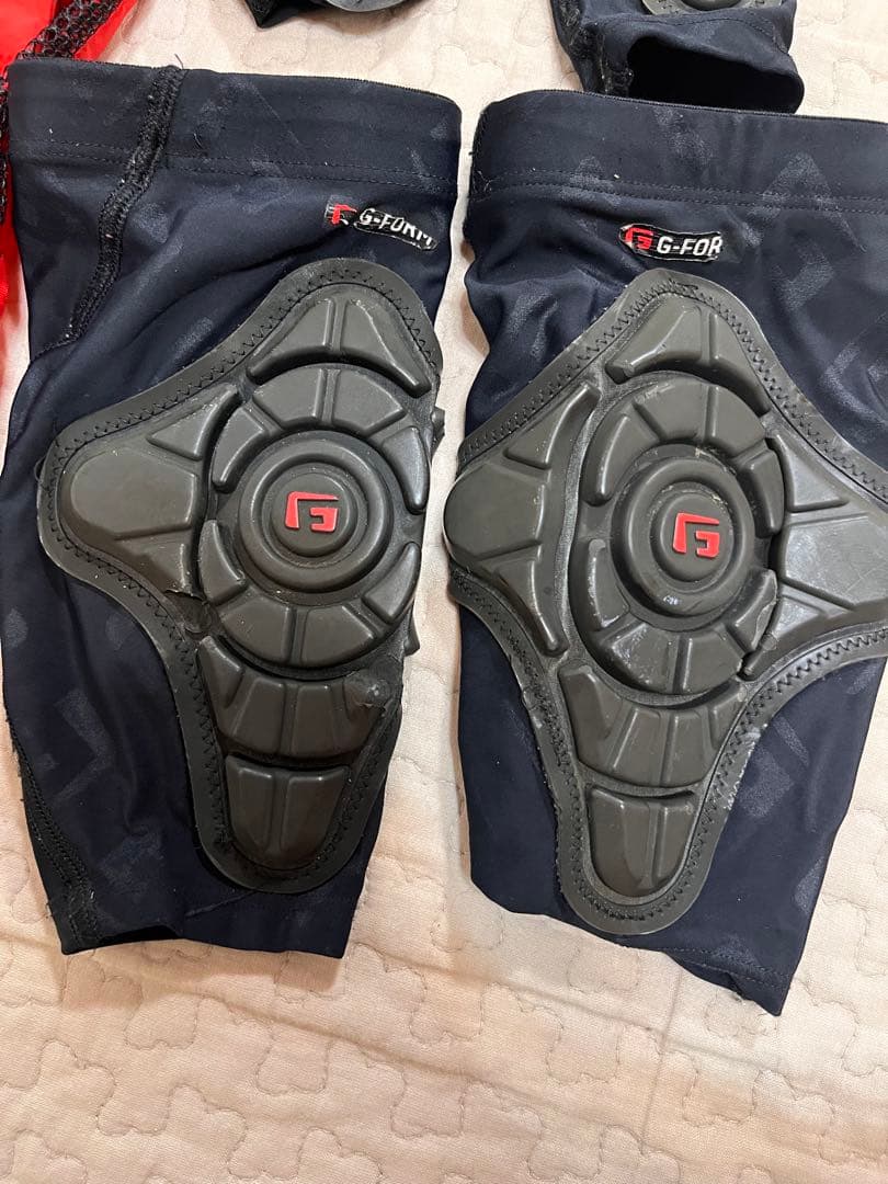 値下げしました♡ストライダープロ　プロテクター、オフィシャルレースジャージ