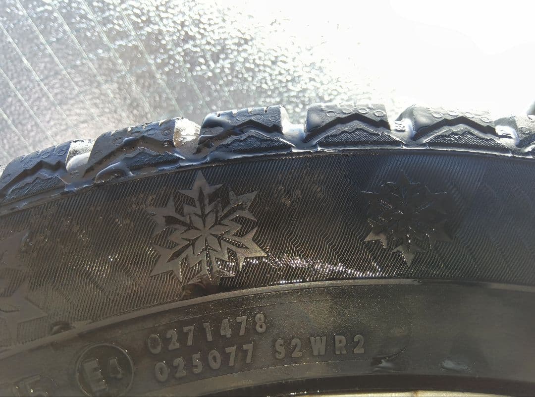 川*明様 ベンツ ホイール 245/45R17 スタッドレス コンチネンタル　個