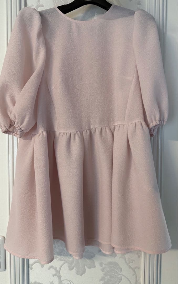 新品未使用Aveniretoileシフォンブラウス　サイズ38