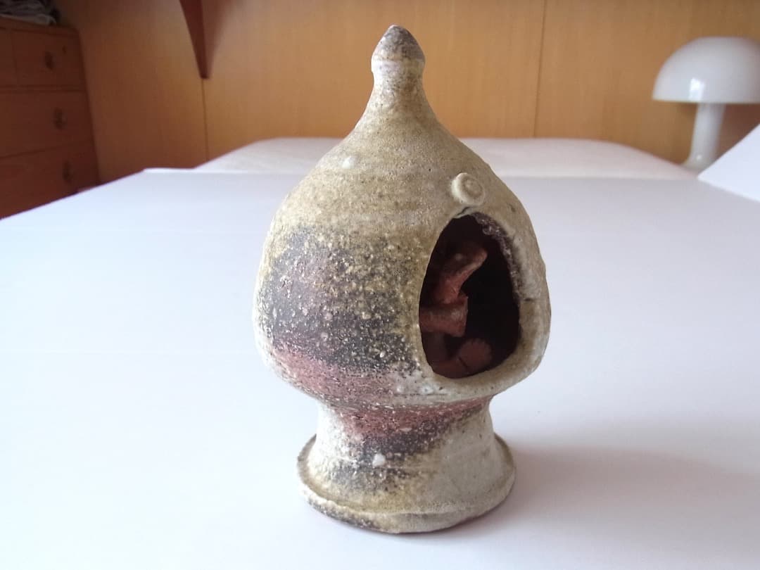 森岡成好『焼き締め・宝珠』／古民藝 李朝 骨董 パナリ やちむん 安南 黒高麗