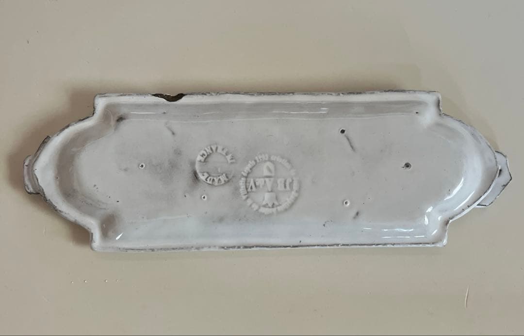 ASTIER DE VILLATE. (アスティエ　ド　ヴィラット)プレート