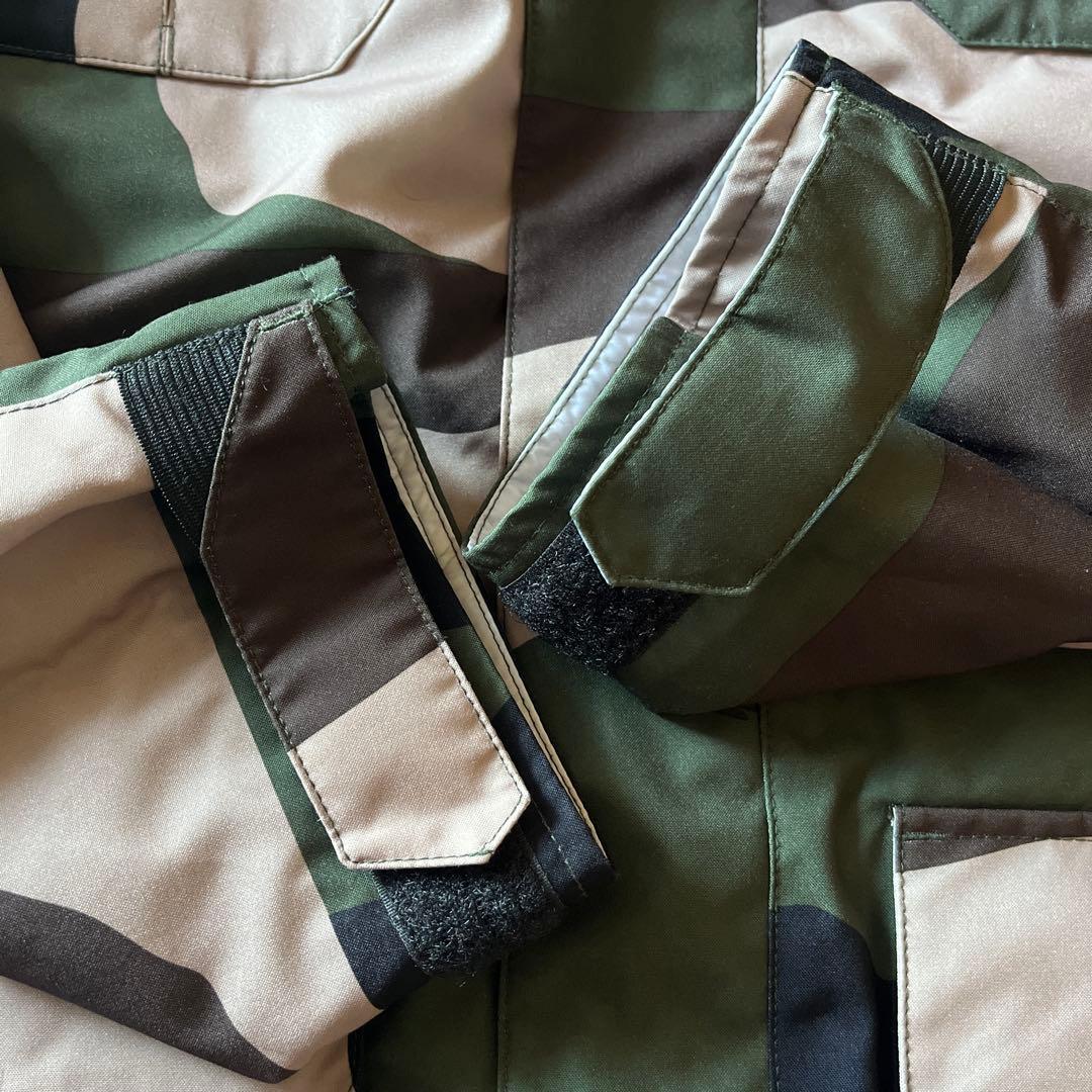 超美品　VOLCOM (ボルコム)ウェア　スノボー