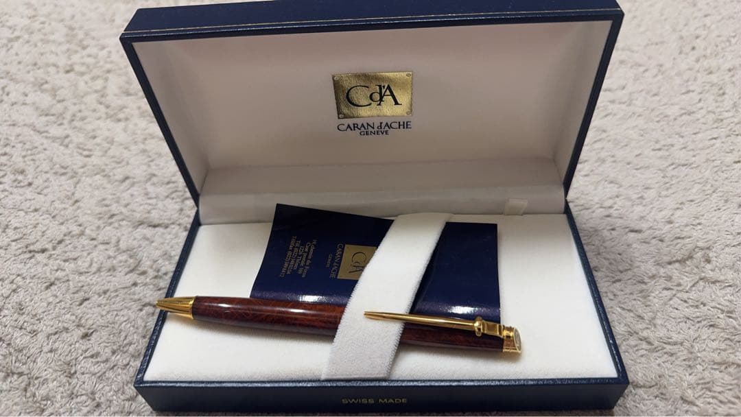 CARAN d'ACHE カランダッシュボールペン ジュネーブコレクション