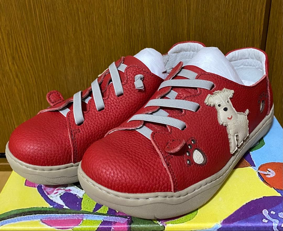 未使用　エスタシオン Estacion 犬モチーフシューズ