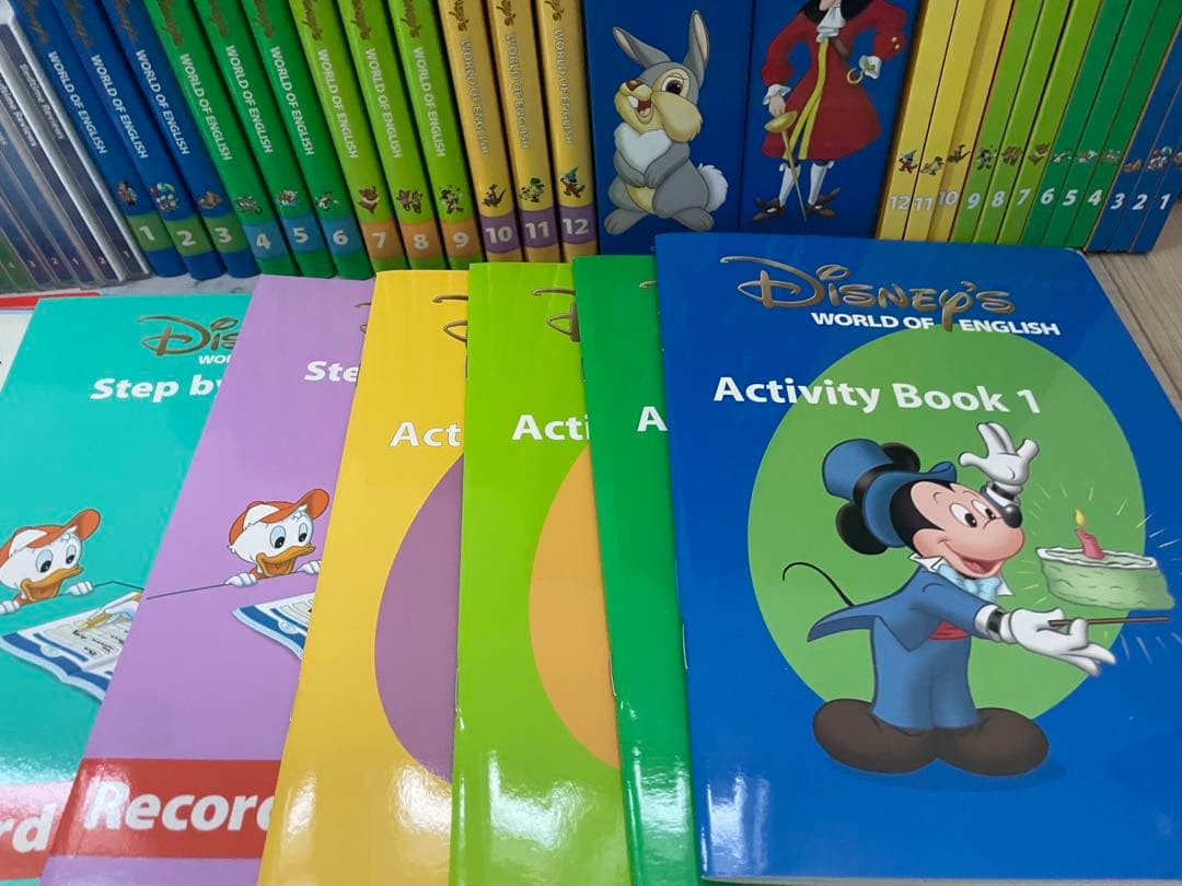 DWE ディズニー英語システム　メインプログラムフルセット　美品　新子役　8