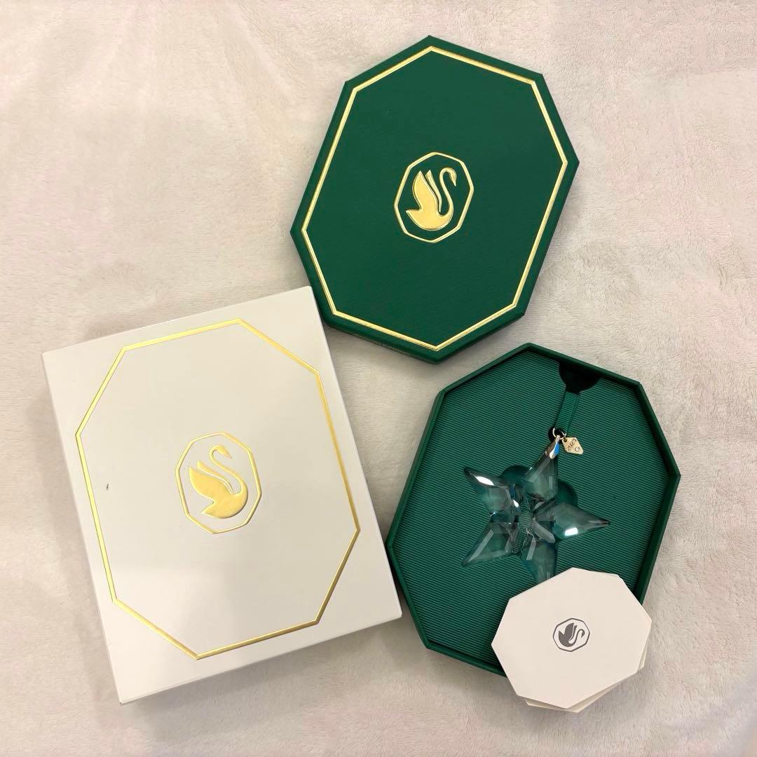 スワロスキー　クリスマス　オーナメント　2023年