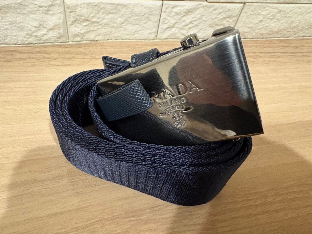 正規品 超美品PRADA ブラック ファー付きダウンジャケット 38 プラダ